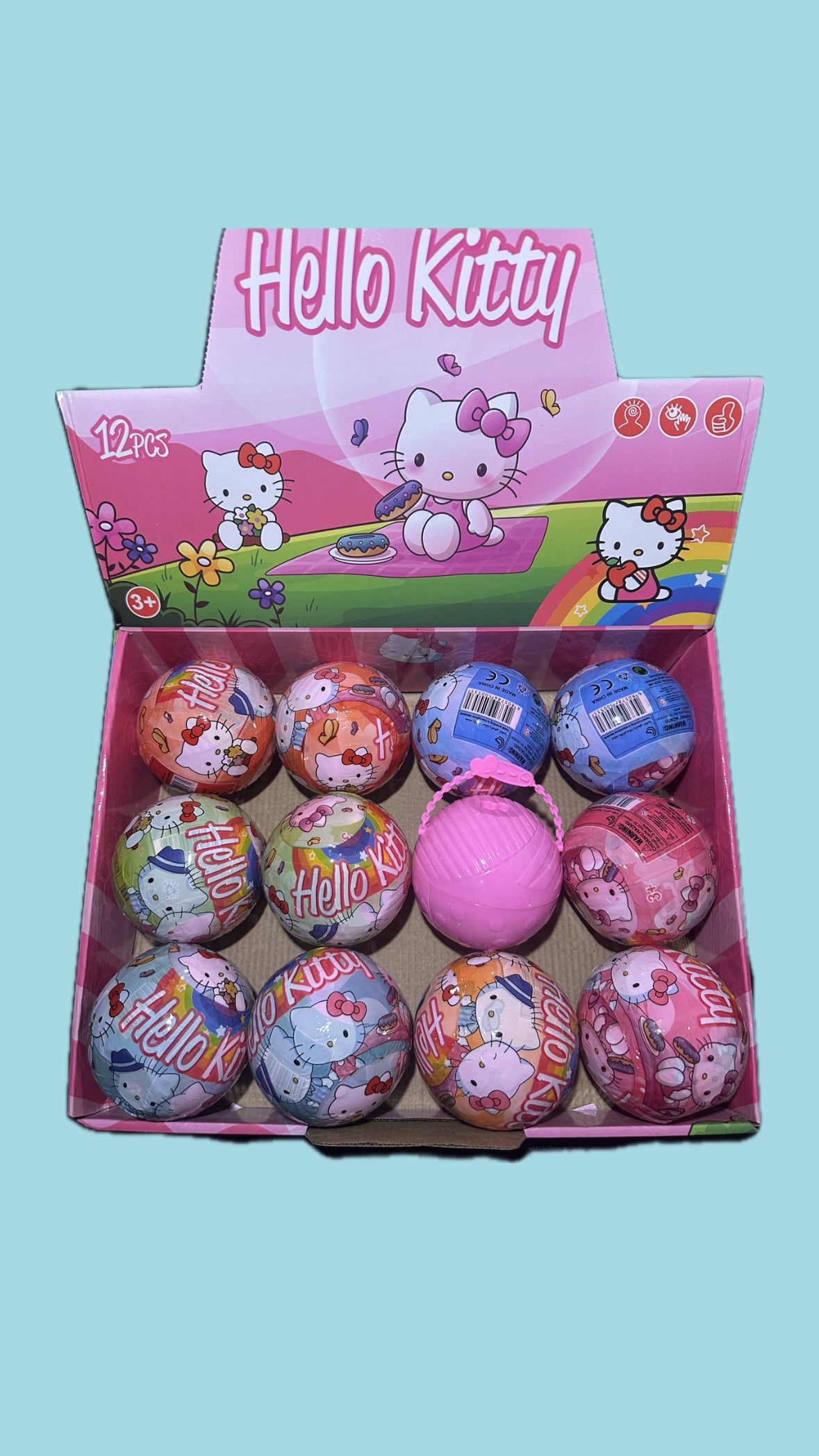 Hello Kitty Surprise Balls