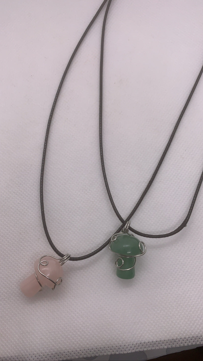 Wire wrapped mushie