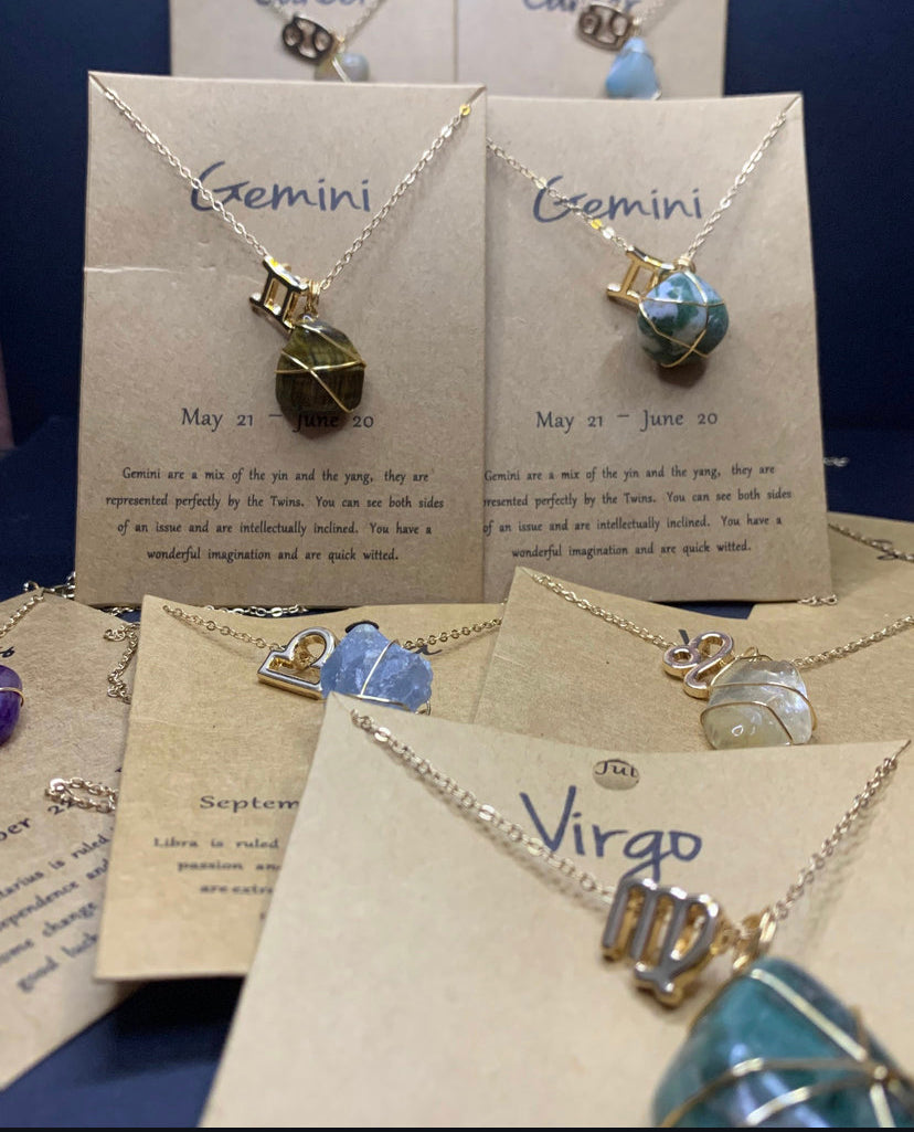 Zodiac Necklace -gold-