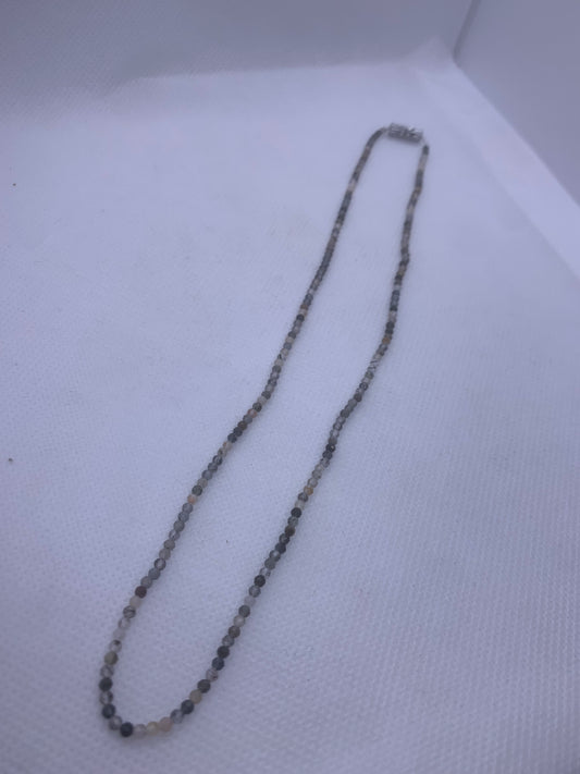 Black rutile