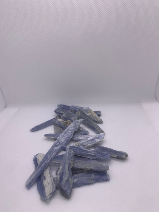 Blue Kyanite Blade